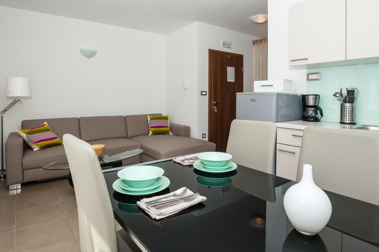 Vista Apartments Бол Екстериор снимка